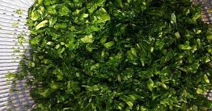 Here's how to mix the bitter leaf and make bitter leaf as a diabetes drug, bitter leaf approximately 5 grams of fresh leaves, pour 1 cup of hot water boil all ingredients with 3 cups water to boil. Bitter Leaf Recipe How To Cook Bitter Leaf With Water Leaf Soup Jotscroll Leaves Healthy Vegetables Water
