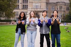 Du Học Tại Western University, Canada: Cơ Hội Phát Triển Học Thuật Và Khám Phá Cuộc Sống Sinh Viên
