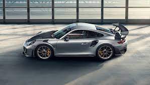 Porsche says the gt2 rs is 300 pounds lighter than a turbo s. Here Are The Top 5 Reasons You Ll Love The Porsche 911 Gt2 Rs