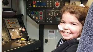 Tributes paid to 'beautiful Queen' Sophia as Scots youngster loses tumour  battle