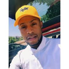 Mohale motaung (born in july 9, 1994) is an american actor and model. Pics And Facts About Somizi S Alleged Boyfriend Drum