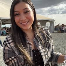 In N Out with my sissy @ashhley_flowers . 👯