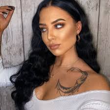 Phoebe Collin (@phoebe_collin)