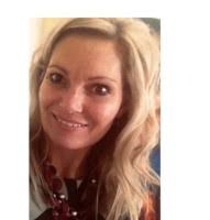 Tara Munro's Instagram, Twitter & Facebook