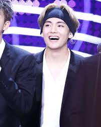 Top 10 Most Handsome K Pop Male Idols 2020 Excited Face Taehyung Handsome