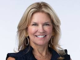 Shannon Bingham's Instagram, Twitter & Facebook