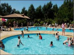 Situé au centre de saint palais sur mer à 600 mètres de la plage brochure camping des deux plages 4 étoiles en charente maritime à saint palais sur mer près de royan. Camping Village Corsaire Des Deux Plages 4 Chatelaillon Plage Mobilheim 6 Personen