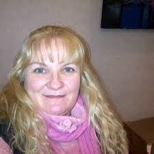 Janet Twigg's Instagram, Twitter & Facebook