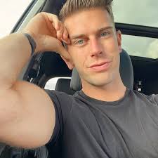 RYAN MULVANEY (@r_mulvaney) • Instagram photos and videos