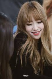 See Through Bangs The Most Popular Hair Trend In Korea Korean Hair Color Asian Hair Hairstyles With Bangs