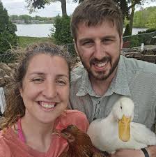 A Simple Grounded Life