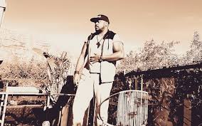 Titled celebrity mystery box, the show will debut on mzansi magic on july 8. Ep 35 Food And Travel With Les Da Chef Chica Travel