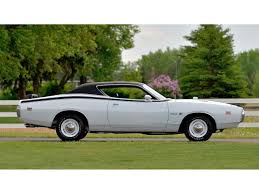 Black int., buckets and the red paint still shines. Featured Listing Bring Your A Game 1971 Dodge Super Bee Classiccars Com Journal