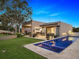 1 6 15 Riverview Nsw Sales Agents Beth Ferguson And Michael Ferguson Mcgrath Estate Agents Lane Cove 02 9 Australian Homes House Styles Australian Design