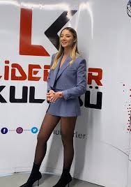 Aleyna Kalaycıoğlu Seksi Videos - Undiluted Pleasure