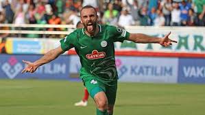 Öte yandan vedat muriqi de galatasaray'ın, muriqi için çaykur rizespor'a 3 milyon euro ve bir oyuncu teklif ettiği ve tarafların. Vedat Muriqi Kimdir Kac Yasinda Ve Nereli Galatasaray Muric Transferinde Son Durum