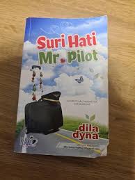 Malaysian actress who is best recognized for her recurring television roles on both the tv3 network and astro ria. Suri Hati Mr Pilot Books Stationery Fiction On Carousell