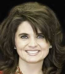 Tracy Schrader's Instagram, Twitter & Facebook