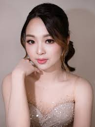 My makeup for Mrs Joana • @joanafulbertus @hairbypeni #BlissByPuy  #BlissBabe #MakeupArtist #MuaMagelang #MuaSemarang #MuaJogja #MuaJakarta  #WeddingMakeup #EngagementMakeup #GraduationMakeup #PartyMakeup #Makeup  #MakeupWisuda #MakeupWisudaJogja