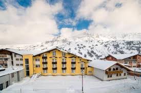 Vergelijk hotelprijzen en vind de goedkoopste prijs voor haus isabella obertauern geheel huis/appartement in obertauern. Haus Isabella Obertauern In Obertauern Osterreich 30 Bewertungen Preise Planet Of Hotels