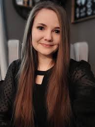 Tori Frazier's Instagram, Twitter & Facebook