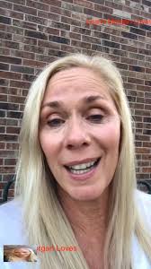 I’ve got the best mama and fans in the world! Stupid Covid. Recipe  suggestions for my little mama and daddy appreciated.❤️_R_3