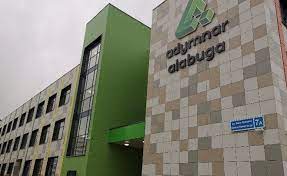 ⠀ в рамках этого события, ученики 5—8 классов (полилингвальный. V Tatarstane Zaversheno Stroitelstvo Polilingvalnoj Shkoly Adymnar Alabuga Realnoe Vremya