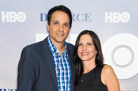 Wo ist der modemogul kai wünsche, 81? Ralph Macchio Cobra Kai Verriet Das Geheimnis Der 33 Jahrigen Ehe Mit Seiner Highschool Liebe