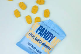 There are 61 grams of carbs in a 100 gram serving of chickpeas. Swedish Snack Producer Expands To Danish Market
