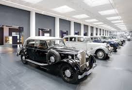 Museum Fur Historische Maybach Fahrzeuge Maybach Ausstellung In Neumarkt Germany Museum Fahrzeuge Autos