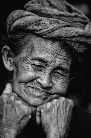 Beautiful Black And White Photos Of People S Faces Pin By Erika Paciatzisz On Rostos Old Faces Interesting Faces Beautiful Face