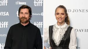 19, teresa palmer and husband mark webber announced the arrival of their fourth child, a baby girl. Ups Christian Bale Hielt Teresa Palmer Fur Echte Stripperin Promiflash De