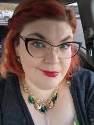 Allison Meeks's Instagram, Twitter & Facebook