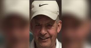 Howard Packer's Instagram, Twitter & Facebook