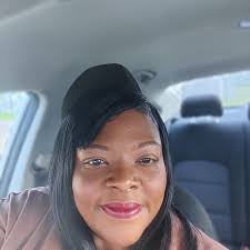 I know a tambourine hate to see me coming! 🙃👏🏽 #PopPopPop  #TambourineMinistry