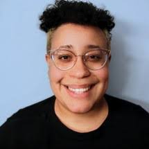 Seance Mistakenly Skips the Mystery