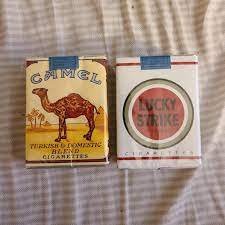 Your walls are a reflection of your personality, so let them speak with your vous trouverez aussi des centaines d'autres gifs de la même catégorie pour toutes ces images trouvées sur le net, un grand merci à leurs créateurs. This Is What My Grandfather Recommended For Me To Smoke He Said This Is What He Had In Vietnam He S Still A Camel Man And Jumped Back On The Luckies When They