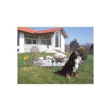 » un gard electric pentru animale este conceput pentru a crea un circuit electric, atunci cand este atins de o persoana sau un animal. Gard Electric Pentru Caini Si Pisici
