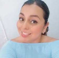 Hoy es cumpleaños de una mujer maravillosa. Muchas gracias por todo tu amor  mamá. ¡Te quiero mucho! ¡¡Feliz cumpleaños!!