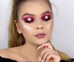 Top 5+5 of 2021: Makeup trends