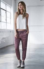 Black And Red Joggers Womens Women S Jogger Pants Cute Joggers Street Style Fashion Inspiration Women Apparel Women S How To Wear Joggers Womens Joggers Outfit Best Casual Outfits