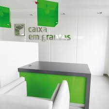 La fundación bancaria caixa d'estalvis i pensions de barcelona, la caixa, es el resultado de la la caja de pensiones para la vejez y de ahorros de cataluña y baleares, la caixa, fue fundada el 5 de. Caixa Economica Extractdesign
