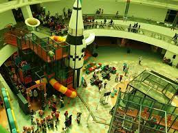 Pusat sains negara, or the national science center, was recently reopened after years of renovation. Aktiviti Menarik Di Pusat Sains Negara Sempena Nice 17 Majalahsains