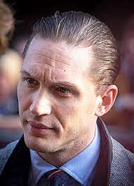 Ivan locke, a dedicated family man and successful construction manager, receives a phone call on the eve of the biggest challenge of his career that sets in motion a series of events that threaten his carefully cultivated existence. Tom Hardy Wikipedia