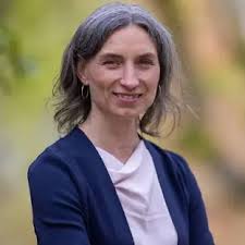 Maxine Dexter: Age, Net Worth, Career Highlights & Family Timeline