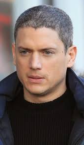 Wentworth Miller Filming The Flash In Vancouver Canada Wentworth Miller Wentworth Miller Prison Break Wentworth