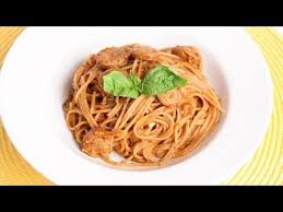 One Pot Single Step Spaghetti Recipe Laura In The Kitchen Spaghetti Recipes Recipes Pasta Dishes