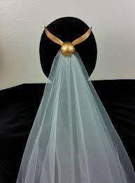 Harry Potter Golden Snitch Hair Comb And Bridal Veil Custom Created By Christopher Harry Potter Wedding Harry Potter Wedding Theme Harry Potter Wedding Dress