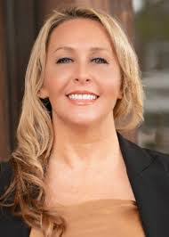 Ellen Grimm's Instagram, Twitter & Facebook