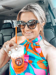 I got the orange sherbet today SEVEN SEVEN ΕΝ BREW в R 5 E W DRIVE  DRIVETHRU DRIVE 73 BREW E THRU COFFEE COFEE GitivalingKintioss